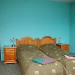 Pop Bogomil Hostel