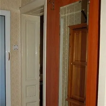 Pop Bogomil Hostel *